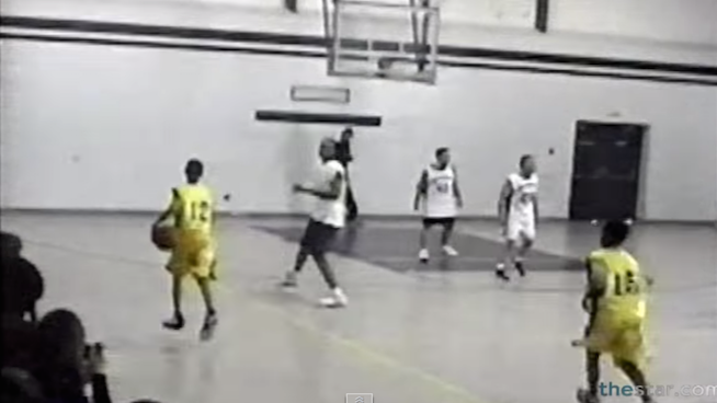 Tape of Stephen Curry Nailing 3-Pointers in Middle School