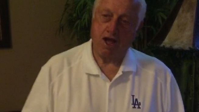 87-Year-Old Tommy Lasorda Sings 'Turn Down for What'