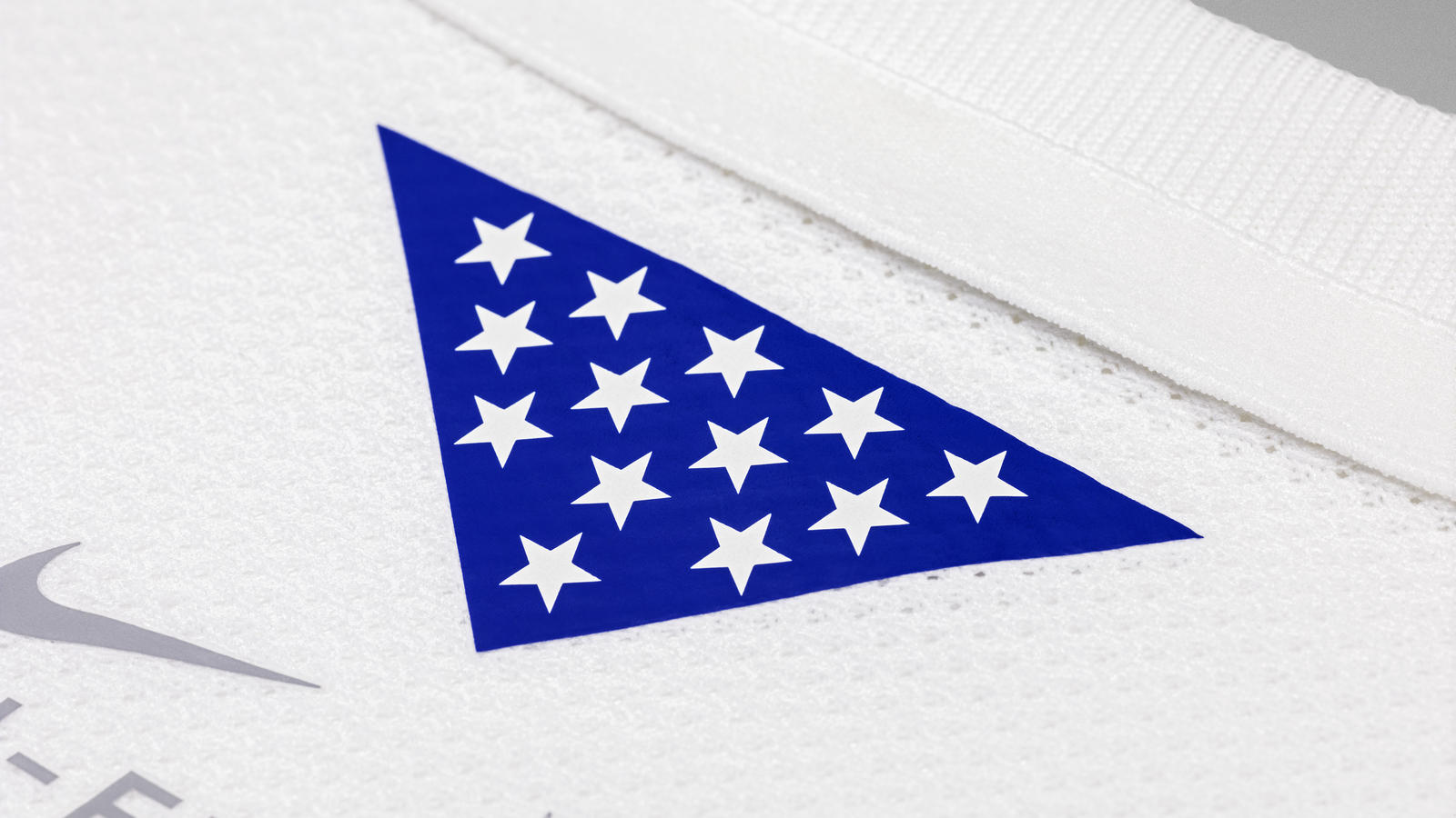 U.S. Women's National Team New Uniforms - 13 Colony emblem 