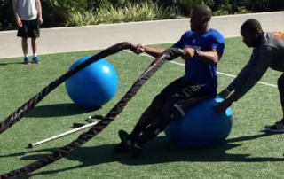 Oregon CB Ifo Ekpre-Olumo Drops His Crutches to Do Heavy Rope Slams. What's Your Excuse?