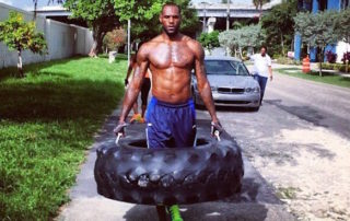 8 Pro Athletes Who Are Clearly Showing Off During Workouts